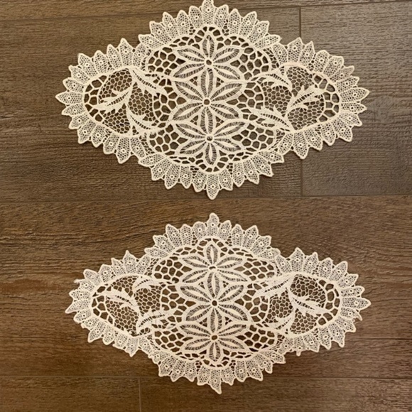 Crochet Napkins - Picture 1 of 5